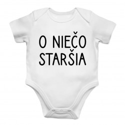 O niečo staršia – body s potlačou