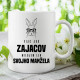 Viac ako zajacov milujem len svojho manžela - keramický hrnček s potlačou