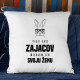 Viac ako zajacov milujem len svoju ženu - vankúš s potlačou