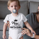 Princ, ktorý sa má nosiť na rukách - body s potlačou